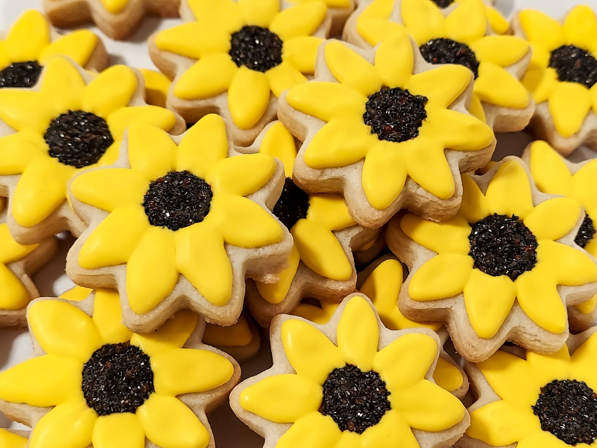 Mini Sunflower/Daisy Cookies (2 dozen)