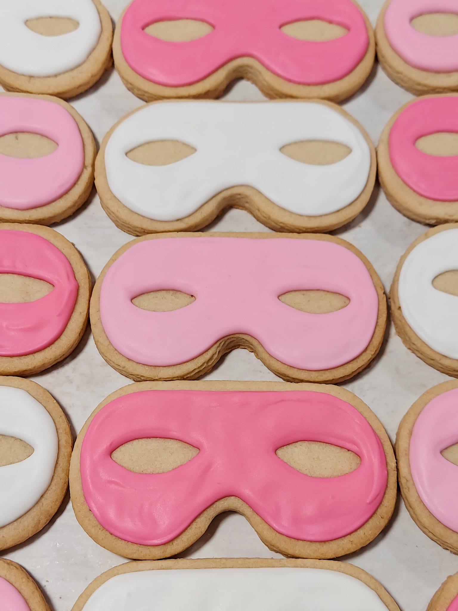 Superhero Mask Cookies (1 dozen)