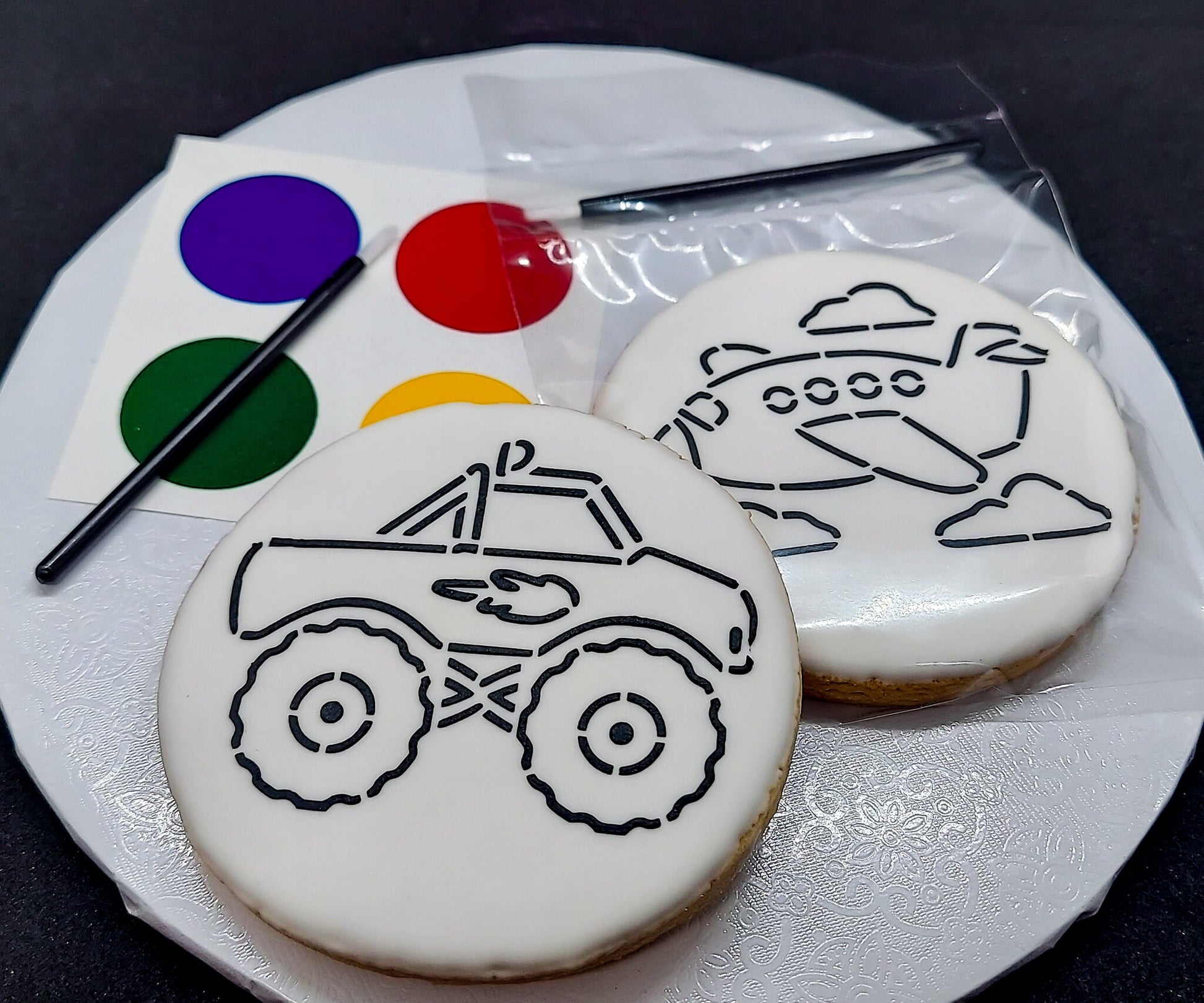 Paint-Your-Own Transportation Cookies (1 Dozen)